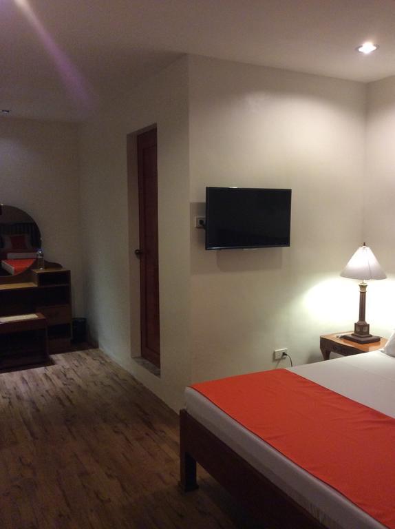 Casa Roces Bed & Breakfast เลกัซปี ห้อง รูปภาพ